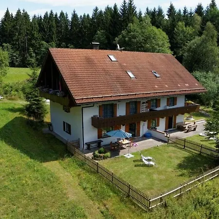 Waldhaus Sonnenberg 4 Drachselsried