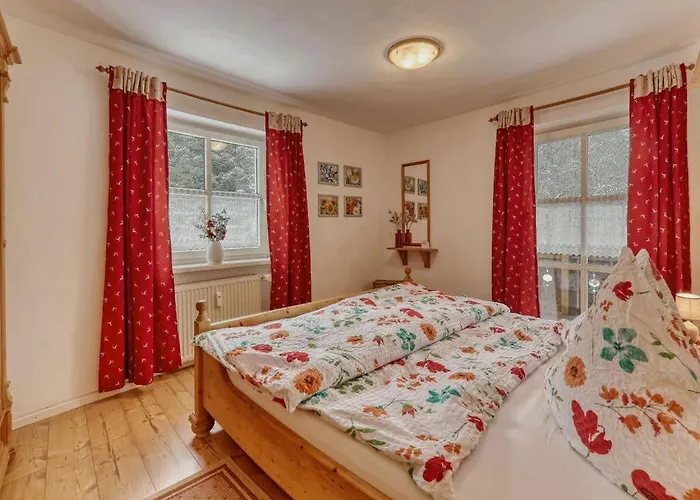 펜션 Waldhaus Sonnenberg 4 *